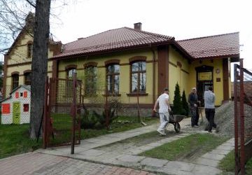 Gmina inwestuje w remont budynku przedszkola „Bajka”